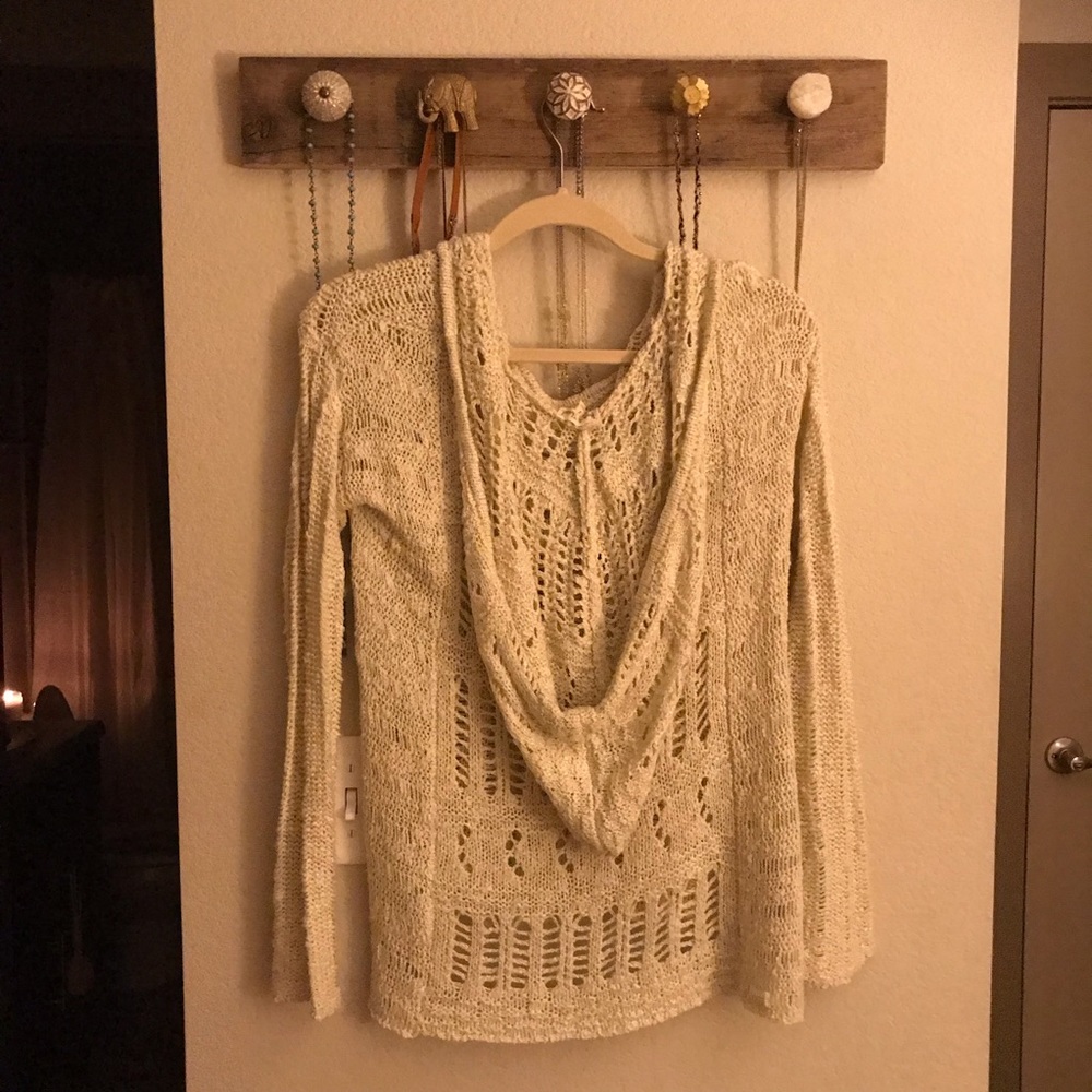 Hem & Thread Sweater - Picture 2 of 2